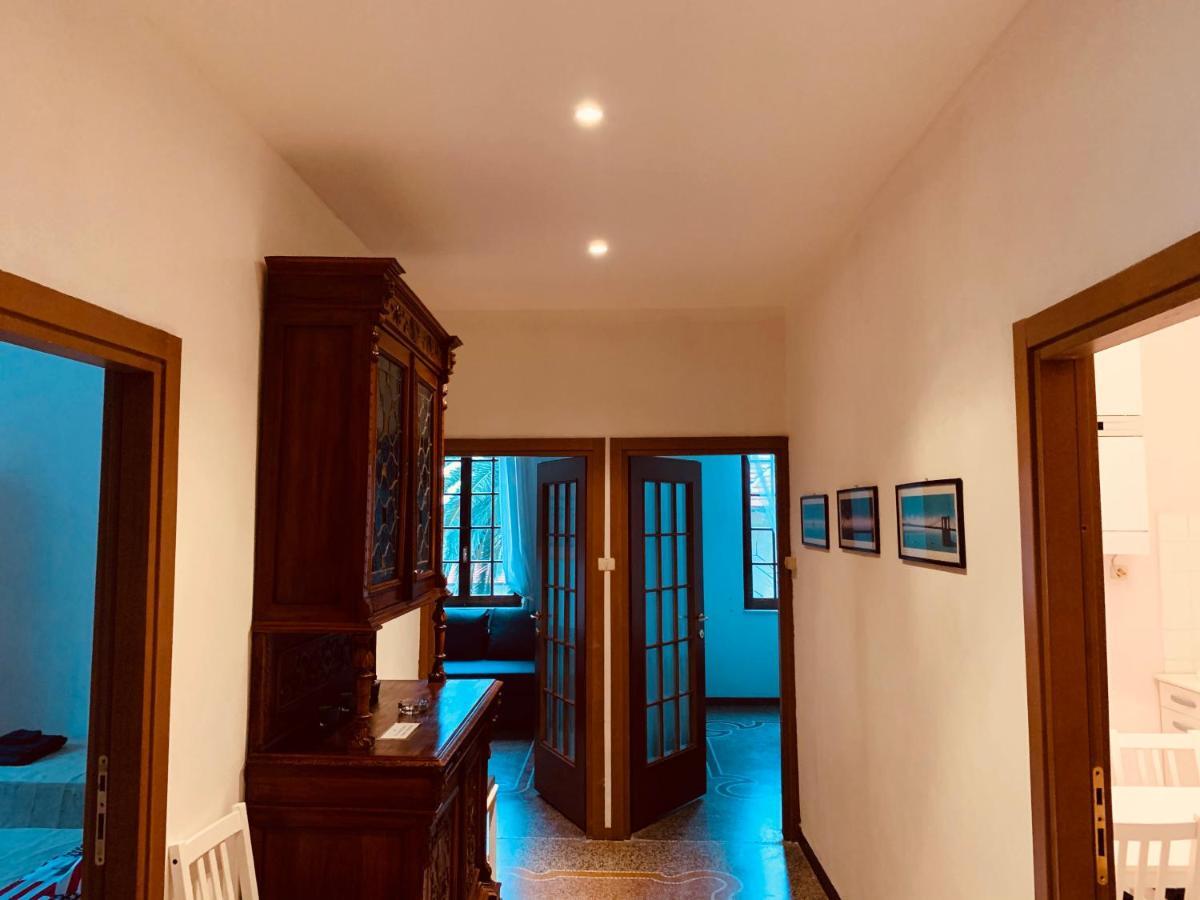 Casa Indipendente A 200 Metri Dal Mare Apartment Вараце Екстериор снимка