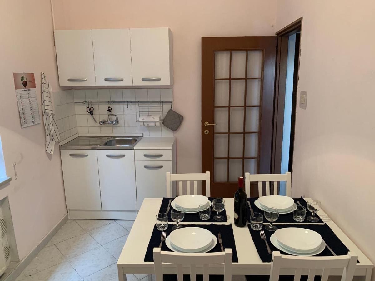 Casa Indipendente A 200 Metri Dal Mare Apartment Вараце Екстериор снимка